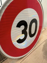 Notre zone d'activité pour ce service Spécialiste des potelets anti-stationnement en acier galvanisé : protections urbaines pour trottoirs et voiries à